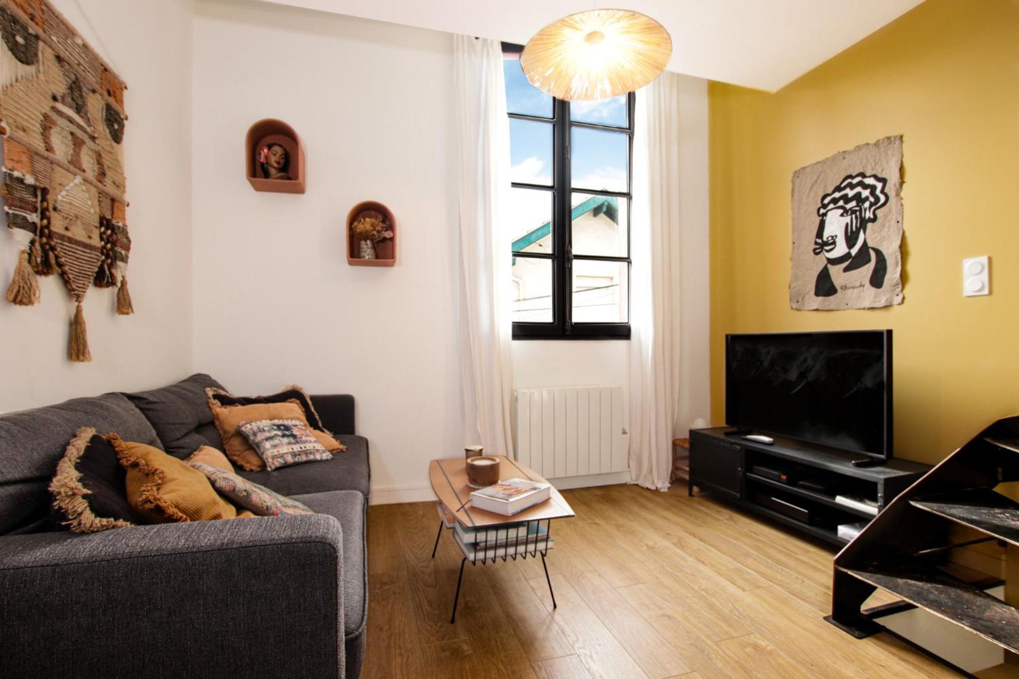 Superbe Maison Au Coeur De La à Deux Pas De La Côte Des Basques Appartement *
